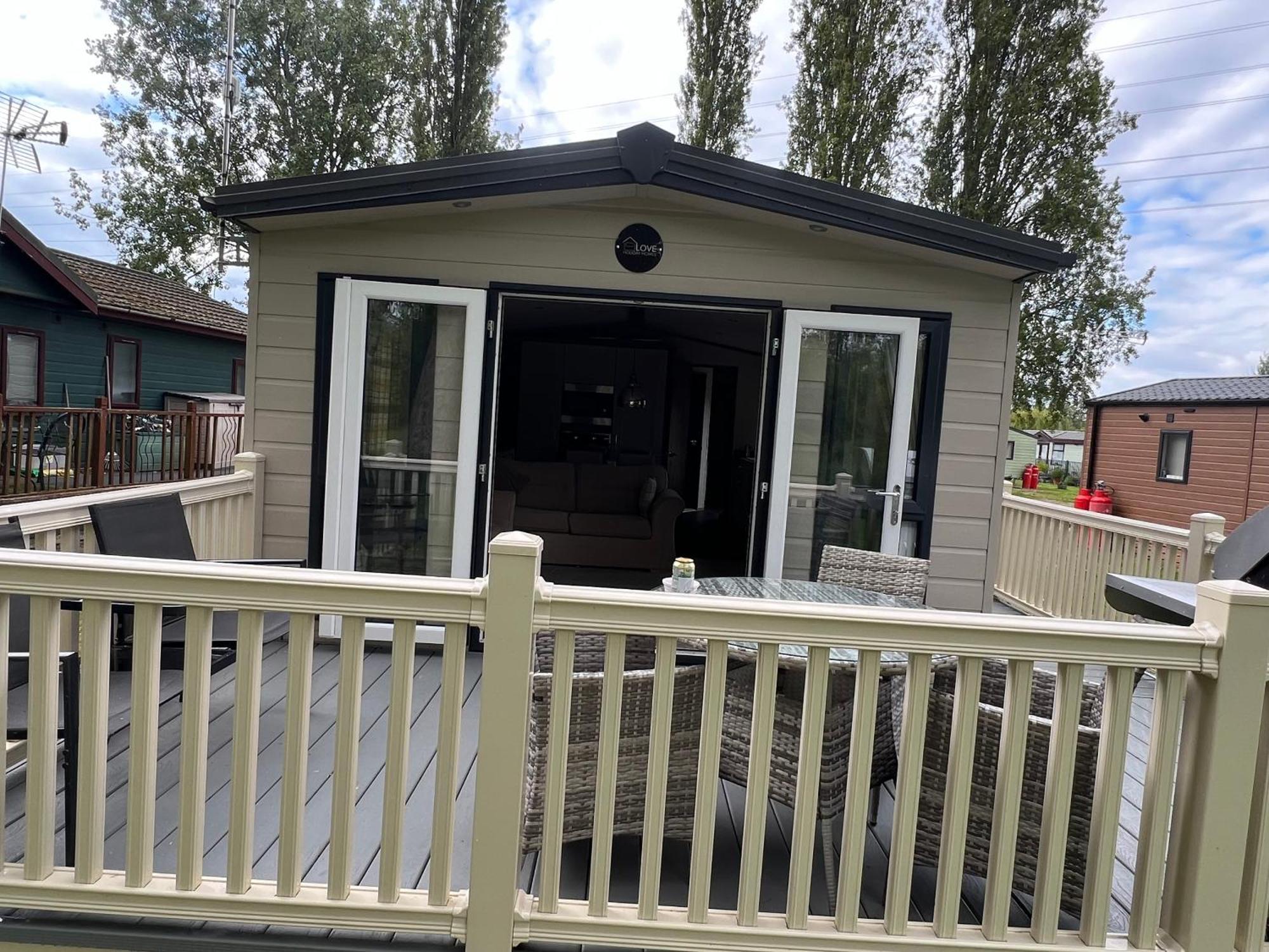 Family Fun Getaway Holiday Home ノーザンプトン エクステリア 写真